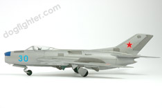 MiG-19 Farmer Silver Camouflage 1:48