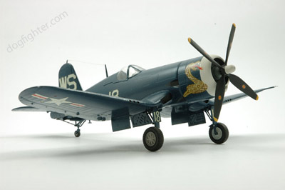 Vought F4U Corsair 1:48