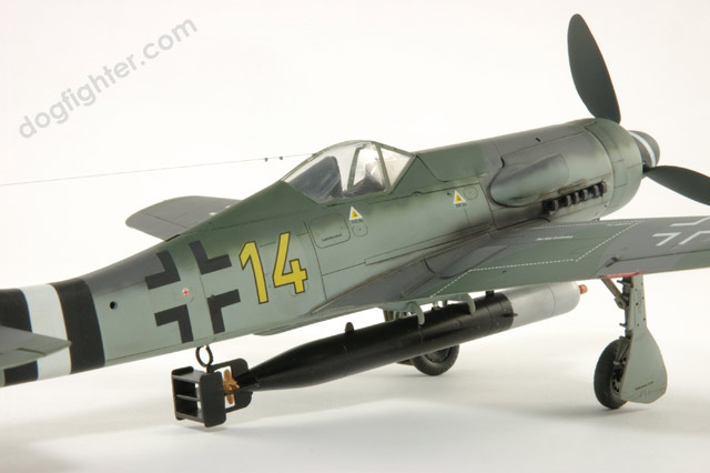 Focke Wulf Fw 190 D-12 Dora torpedo 1:48
