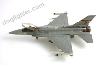  F-16