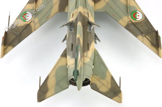 Sukhoi Su-7 Algeria 1:48