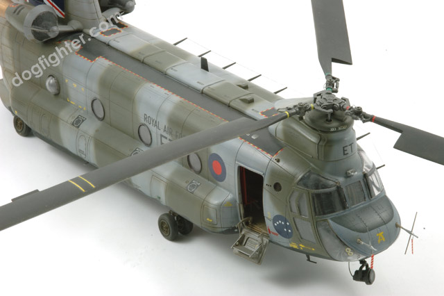 Italeri CH-47 Chinook MkI