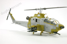 AH-1S  Super Cobra 1:72