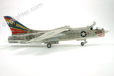 Hasegawa F-8E Crusader 