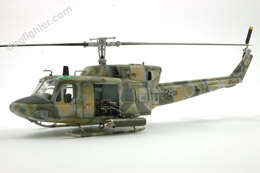 Bell UH-1N Twin Huey 1:48