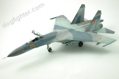 Academy Sukhoi Su-27