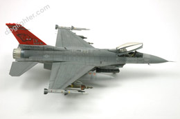 Tamiya F-16C Fighting Falcon