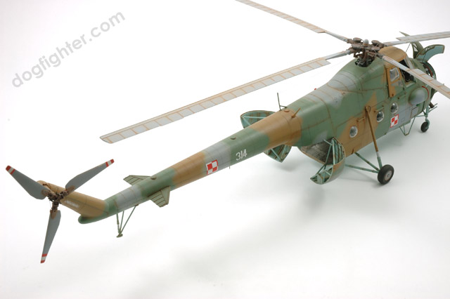 デカい！Trumpeter Mil Mi-4A 1:35 プラモデル Mil Mi-4A Hound A, Trumpeter 05101 (2004)