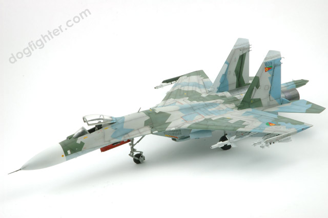 Academy Su-27