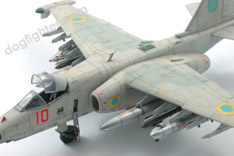 Su-25 1:48