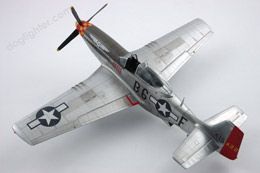 Mustang P-51 1:32