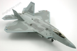 Lockheed Martin F-22 Raptor 1:48