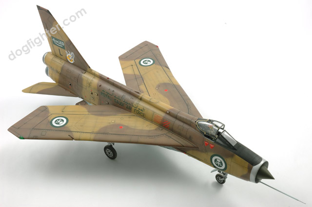 Lightning F.53-692 RSAF 1:48